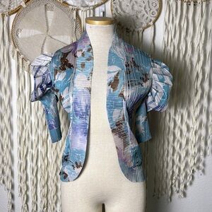 Masaki Matsuka  and Gray Floral Print Short Sleeve Open Front Shrug Cardi S/M